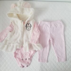 Baby Girls Outfit Size 3M